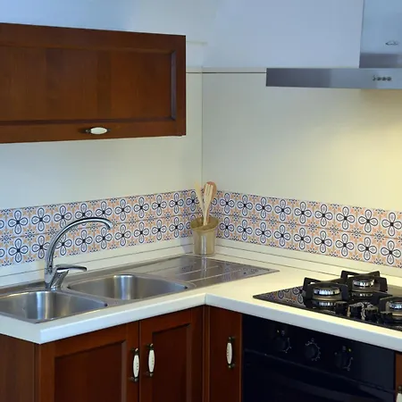 Dimora Il Capitello Дом отдыха Чистернино